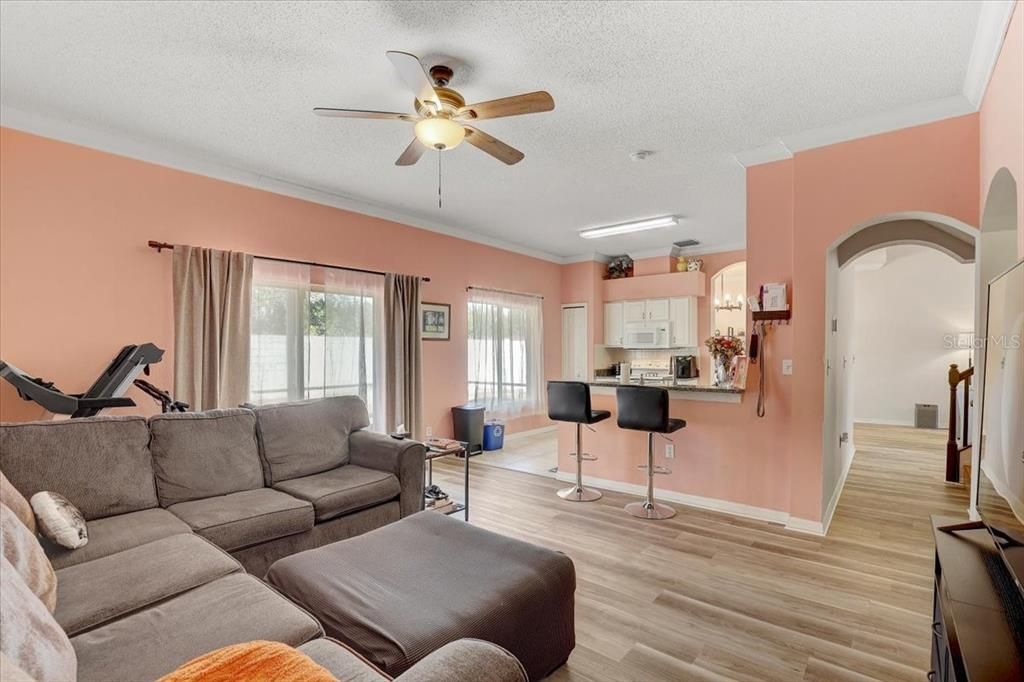 For Sale: $329,900 (3 beds, 2 baths, 2016 Square Feet)