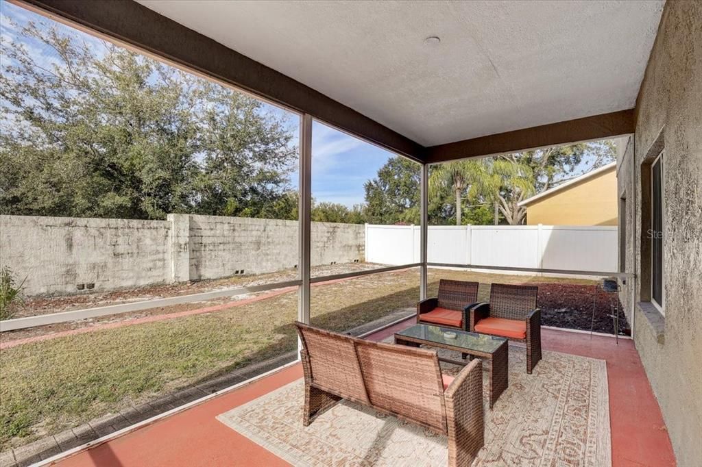 For Sale: $329,900 (3 beds, 2 baths, 2016 Square Feet)