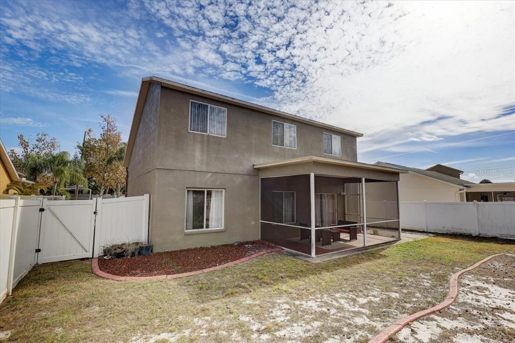 For Sale: $329,900 (3 beds, 2 baths, 2016 Square Feet)