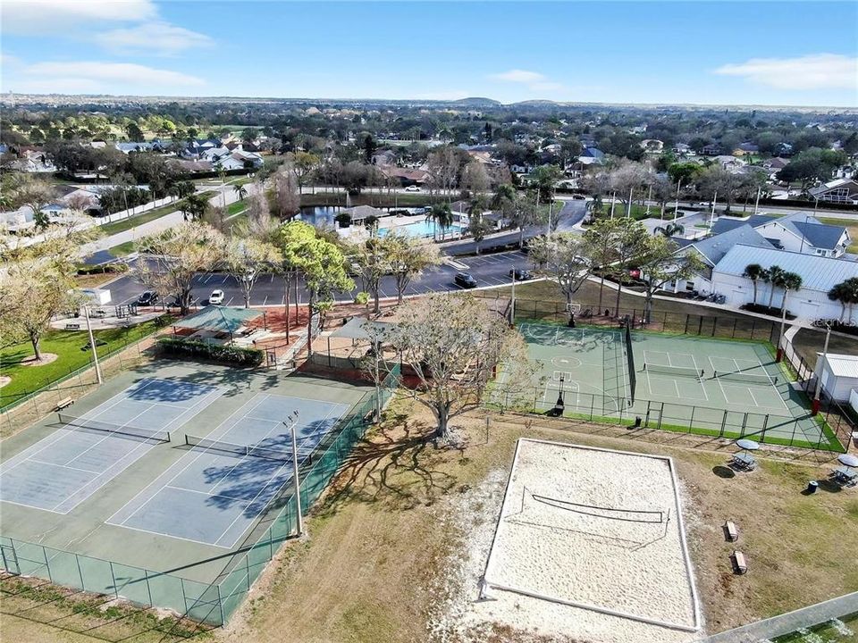 For Sale: $329,900 (3 beds, 2 baths, 2016 Square Feet)