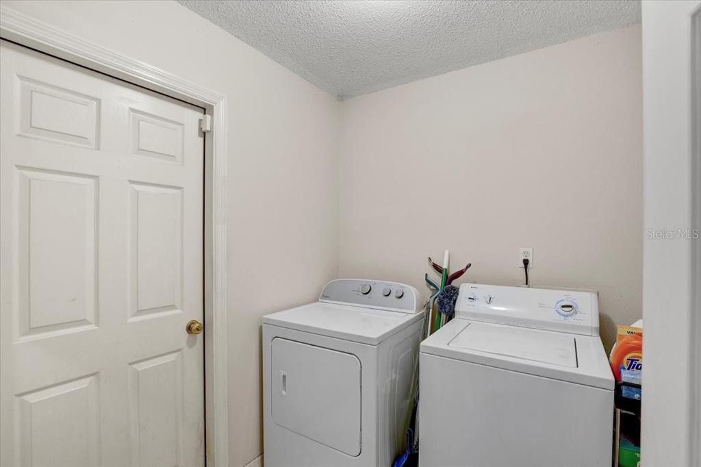 For Sale: $329,900 (3 beds, 2 baths, 2016 Square Feet)