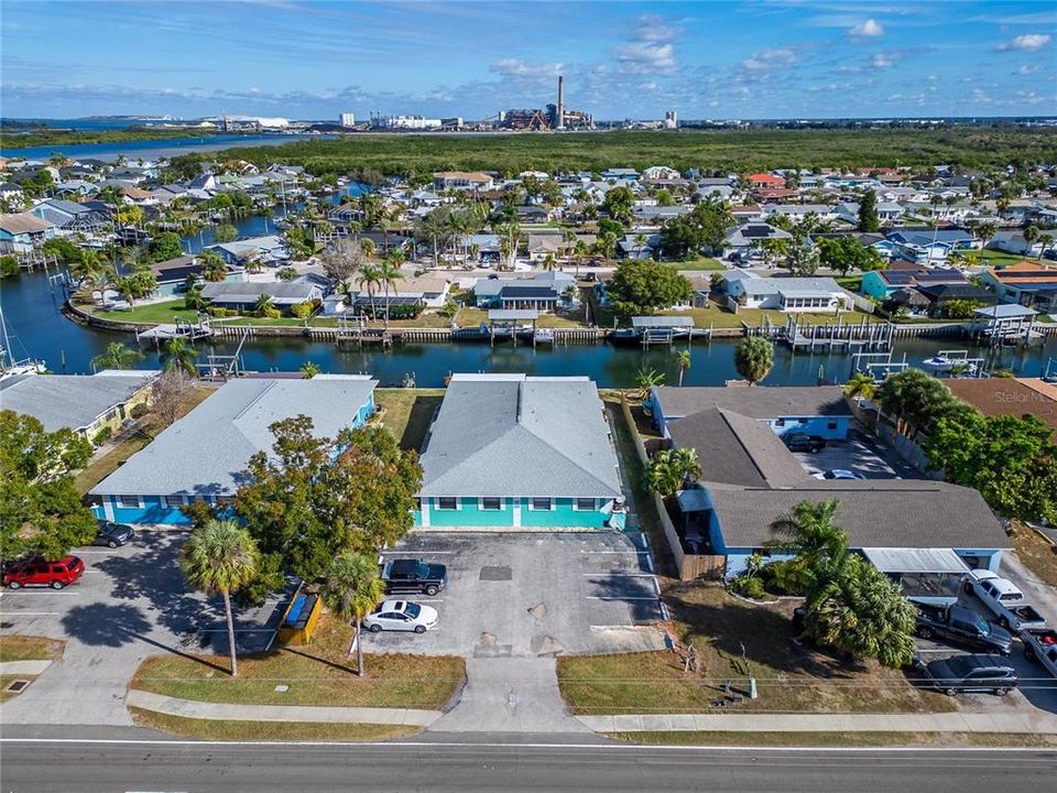 For Sale: $249,000 (2 beds, 1 baths, 800 Square Feet)