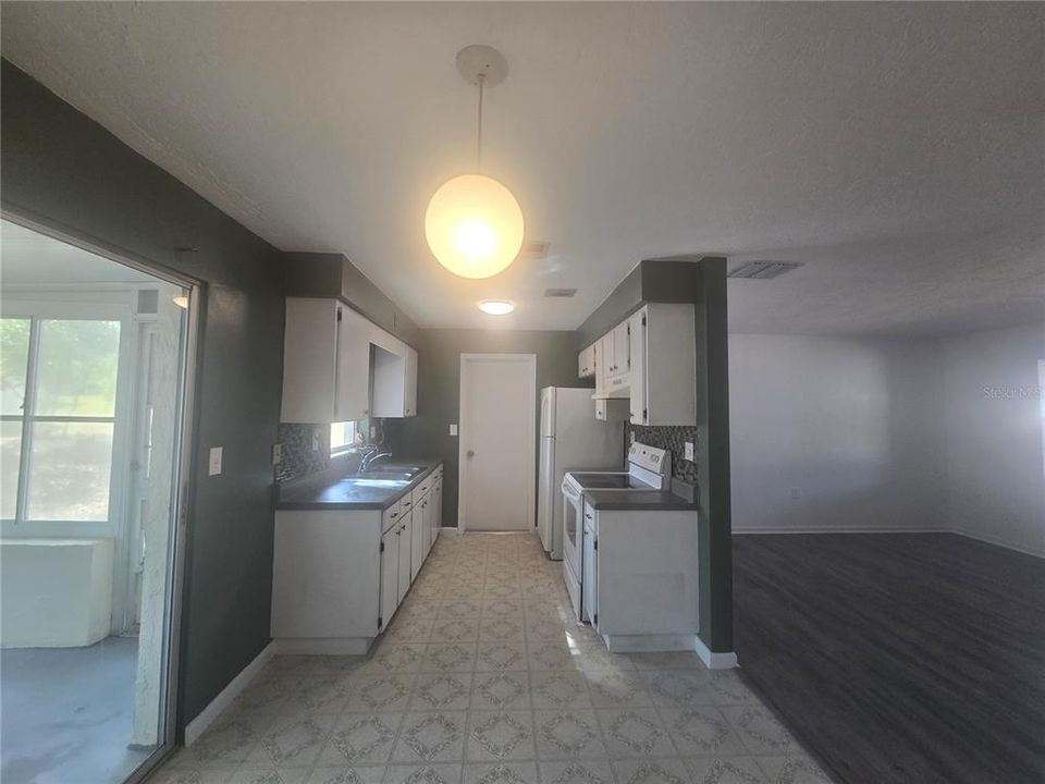 En Venta: $199,500 (2 camas, 2 baños, 1078 Pies cuadrados)