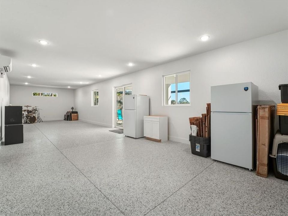 En Venta: $1,599,999 (4 camas, 3 baños, 4840 Pies cuadrados)