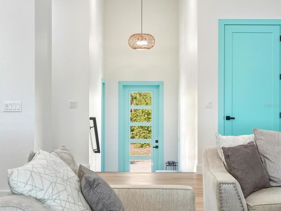 En Venta: $1,599,999 (4 camas, 3 baños, 4840 Pies cuadrados)