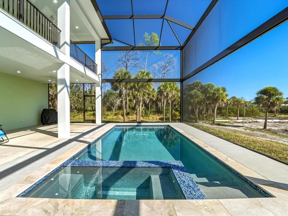 En Venta: $1,599,999 (4 camas, 3 baños, 4840 Pies cuadrados)