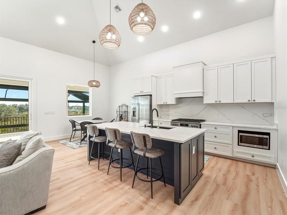 En Venta: $1,599,999 (4 camas, 3 baños, 4840 Pies cuadrados)