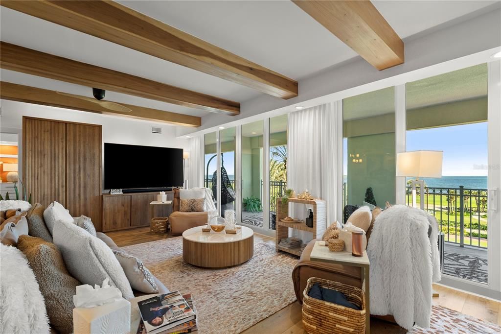 For Sale: $2,375,000 (4 beds, 4 baths, 3264 Square Feet)