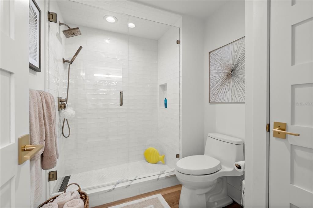 For Sale: $2,375,000 (4 beds, 4 baths, 3264 Square Feet)