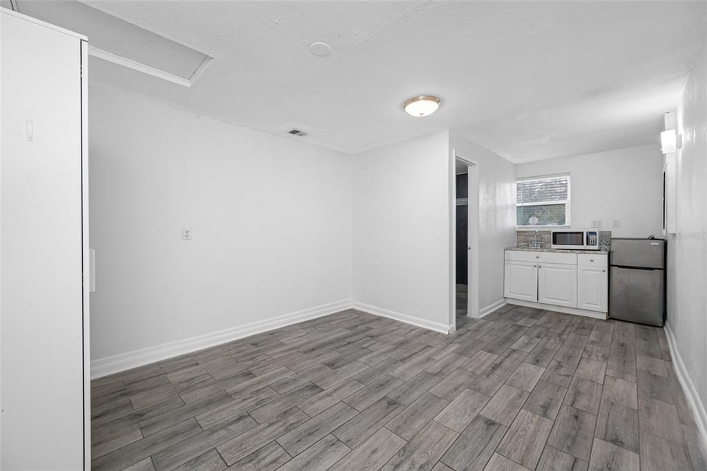 待售: $485,000 (4 贝兹, 3 浴室, 1463 平方英尺)