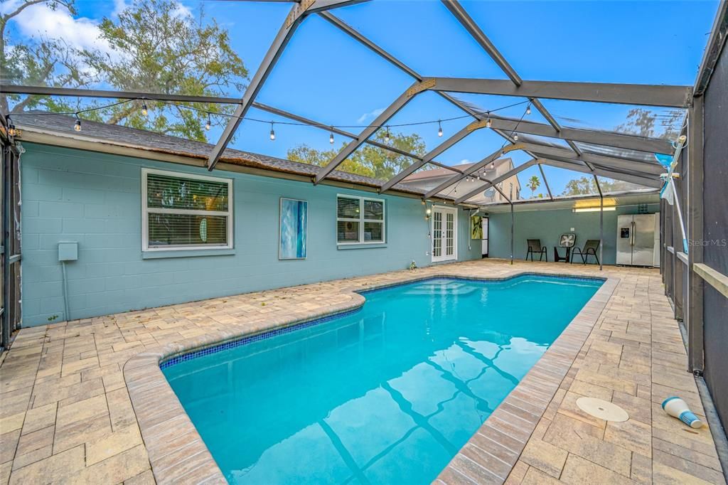 待售: $485,000 (4 贝兹, 3 浴室, 1463 平方英尺)