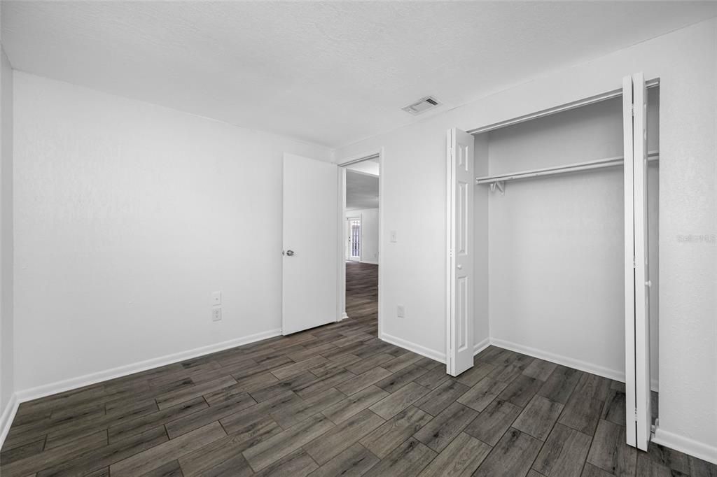 待售: $485,000 (4 贝兹, 3 浴室, 1463 平方英尺)