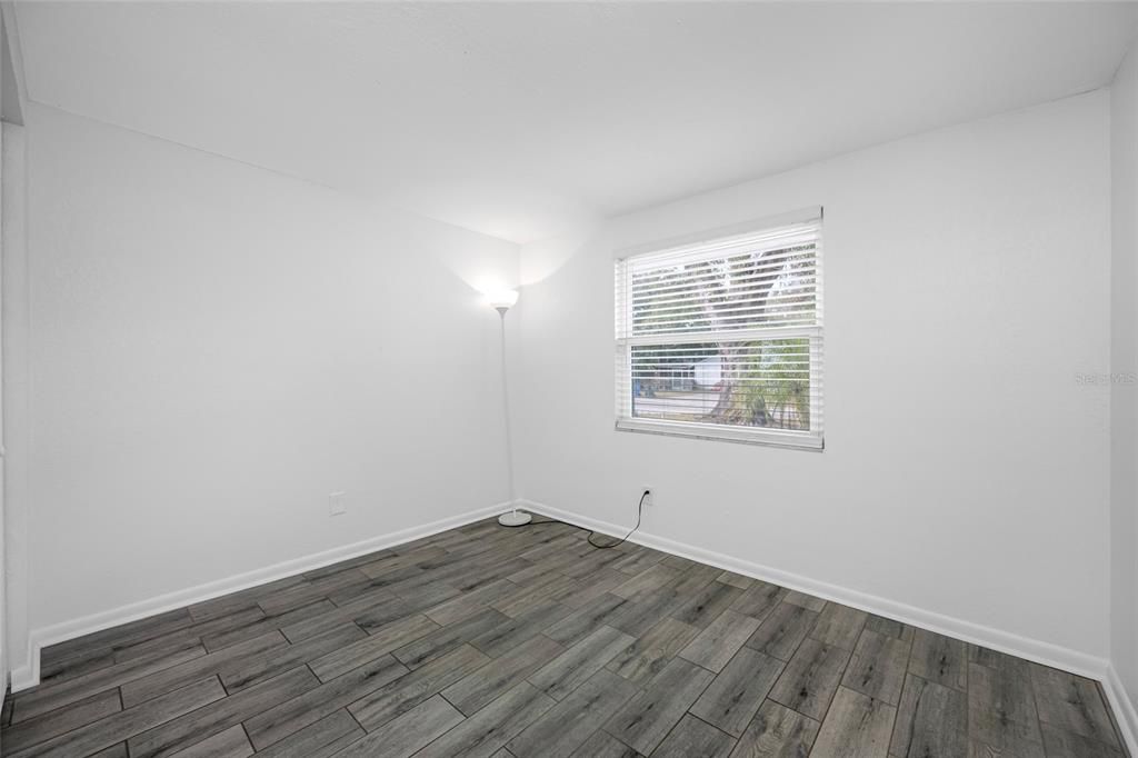 待售: $485,000 (4 贝兹, 3 浴室, 1463 平方英尺)