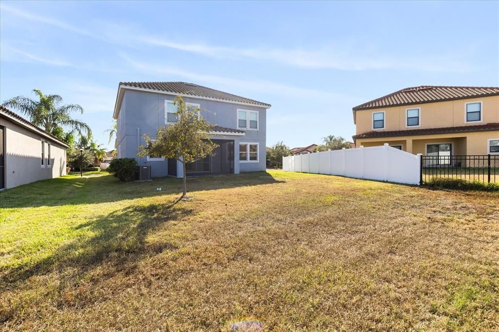 出租: $2,800 (4 贝兹, 2 浴室, 2594 平方英尺)