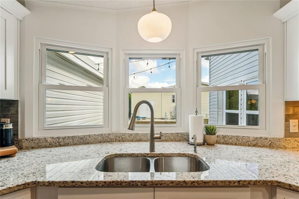 待售: $249,500 (2 贝兹, 2 浴室, 1246 平方英尺)