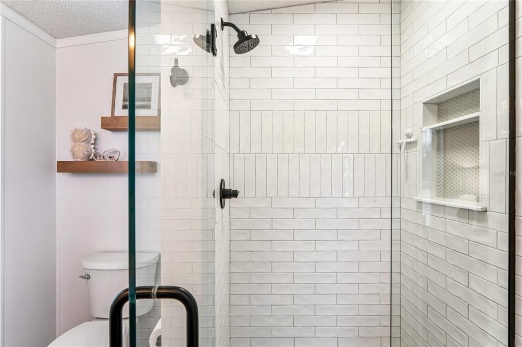 待售: $249,500 (2 贝兹, 2 浴室, 1246 平方英尺)