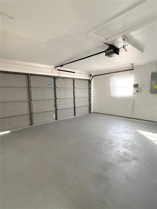 出租: $2,400 (3 贝兹, 2 浴室, 1680 平方英尺)