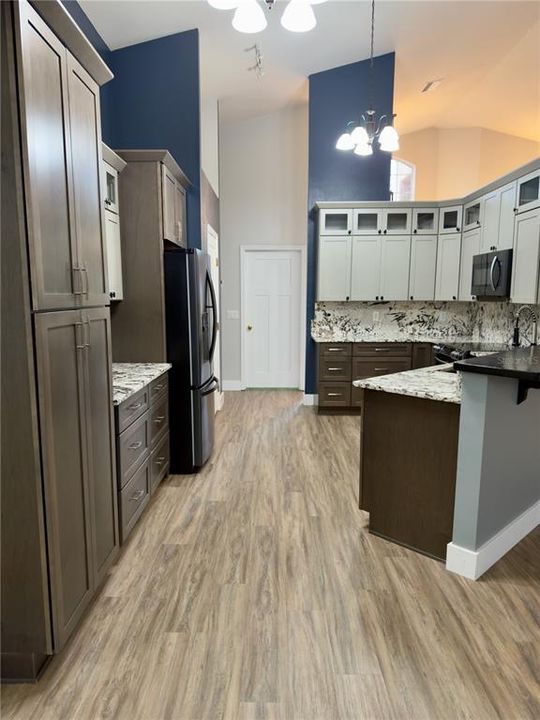 待售: $540,000 (3 贝兹, 3 浴室, 3162 平方英尺)