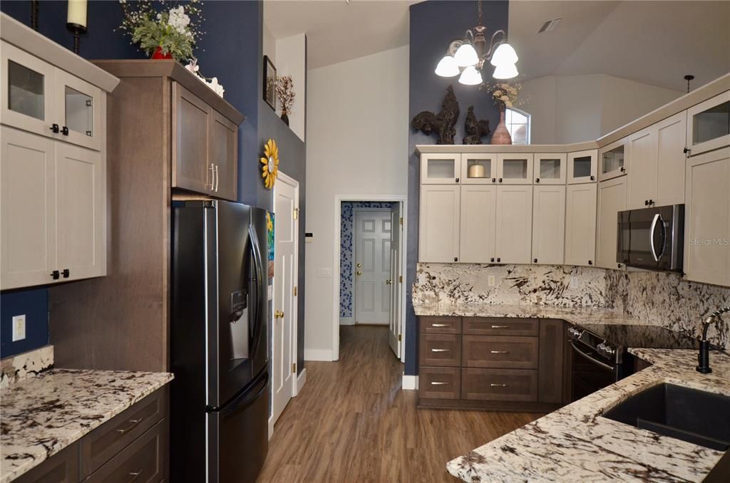 待售: $540,000 (3 贝兹, 3 浴室, 3162 平方英尺)