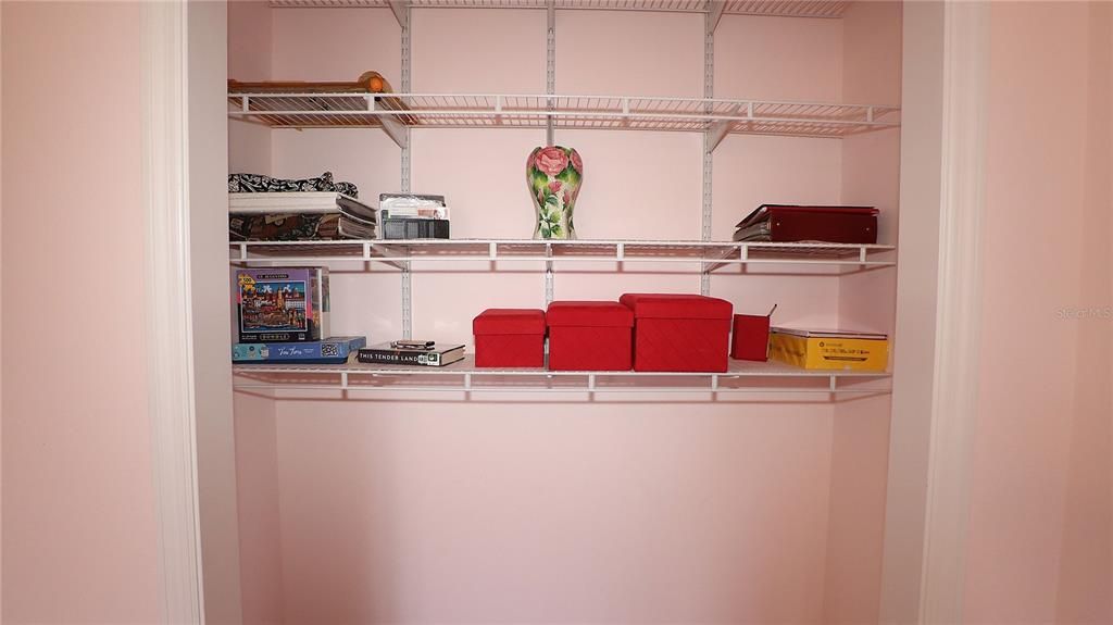 For Sale: $349,000 (3 beds, 2 baths, 1527 Square Feet)