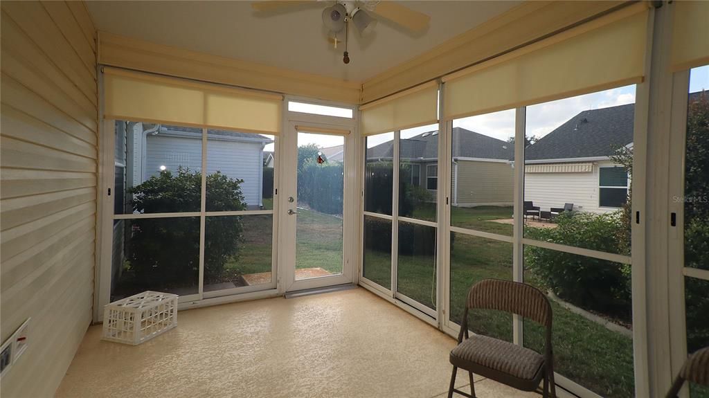 For Sale: $349,000 (3 beds, 2 baths, 1527 Square Feet)