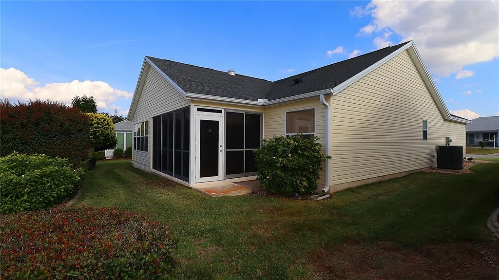 For Sale: $349,000 (3 beds, 2 baths, 1527 Square Feet)