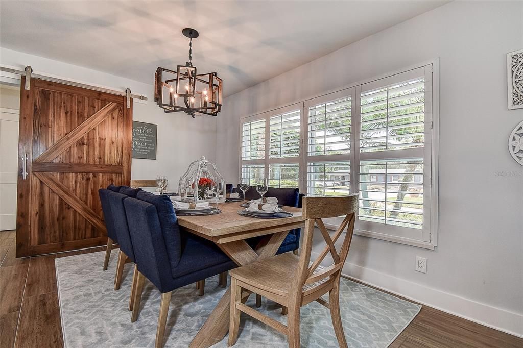 待售: $945,000 (3 贝兹, 3 浴室, 2057 平方英尺)