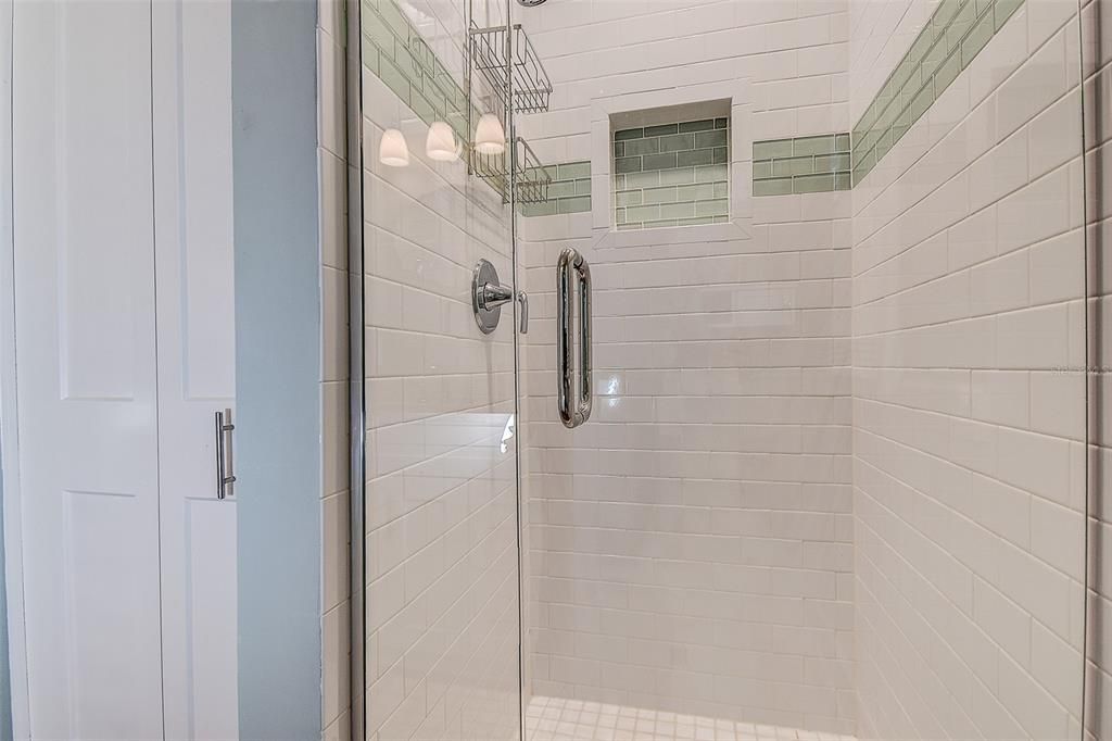 待售: $945,000 (3 贝兹, 3 浴室, 2057 平方英尺)