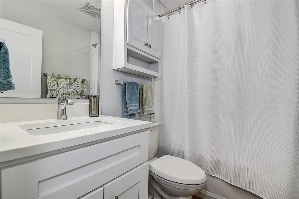 待售: $945,000 (3 贝兹, 3 浴室, 2057 平方英尺)