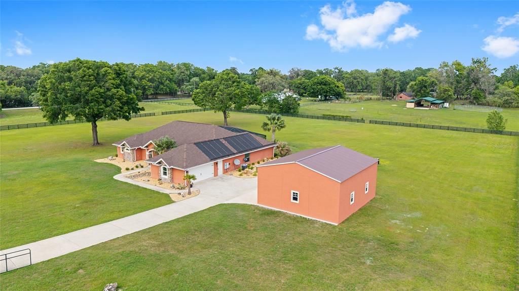 На продажу: $799,000 (3 спален, 2 ванн, 2517 Квадратных фут)