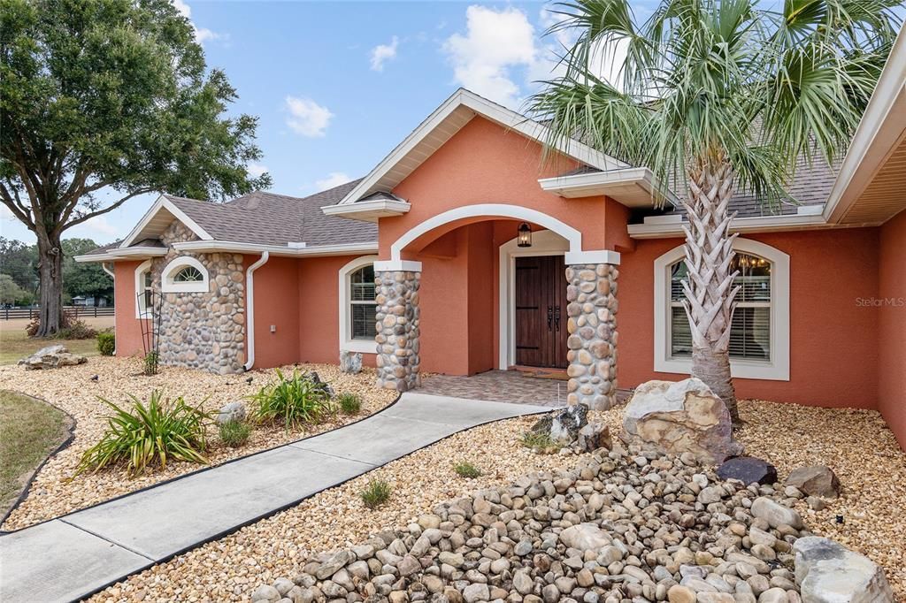 На продажу: $799,000 (3 спален, 2 ванн, 2517 Квадратных фут)