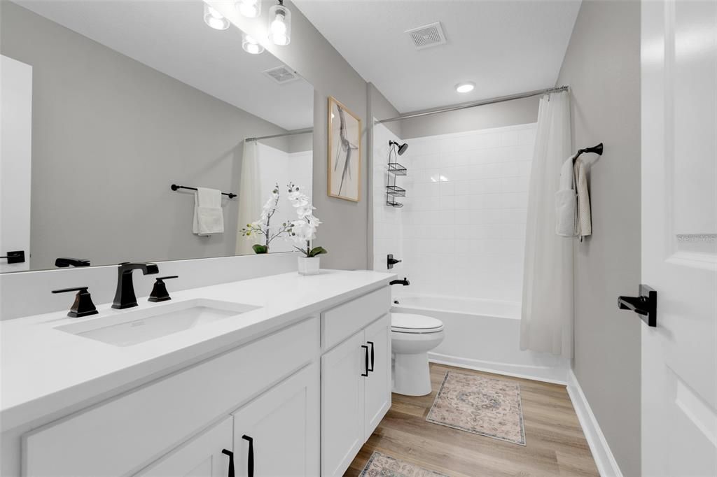 待售: $720,000 (4 贝兹, 3 浴室, 3210 平方英尺)