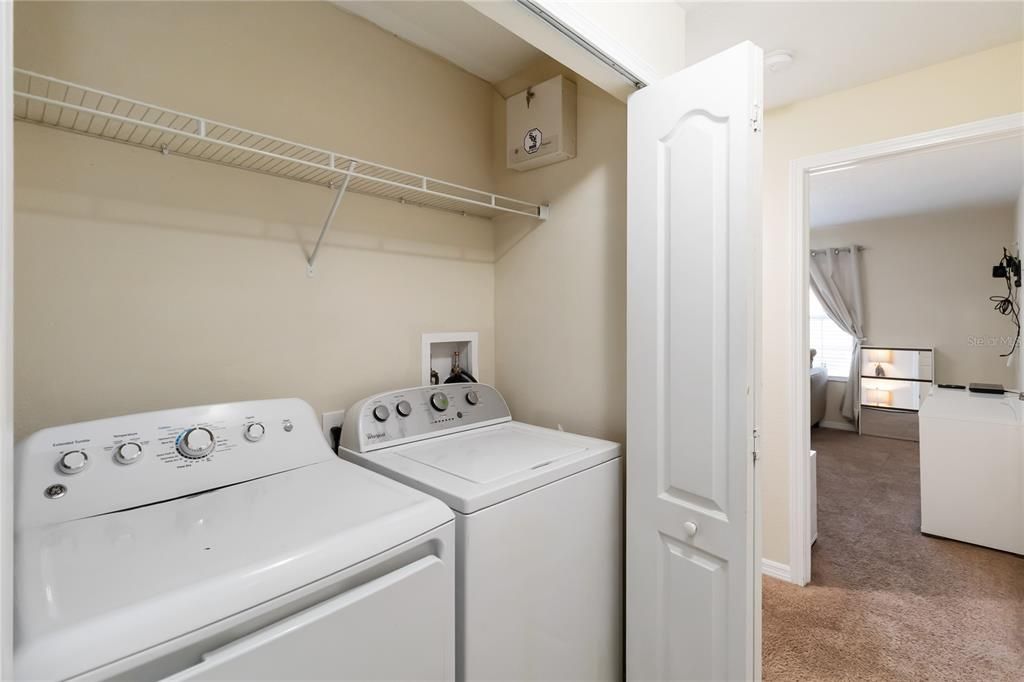 En Venta: $359,000 (4 camas, 3 baños, 2178 Pies cuadrados)