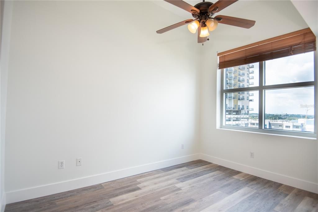 For Rent: $2,300 (1 beds, 1 baths, 840 Square Feet)