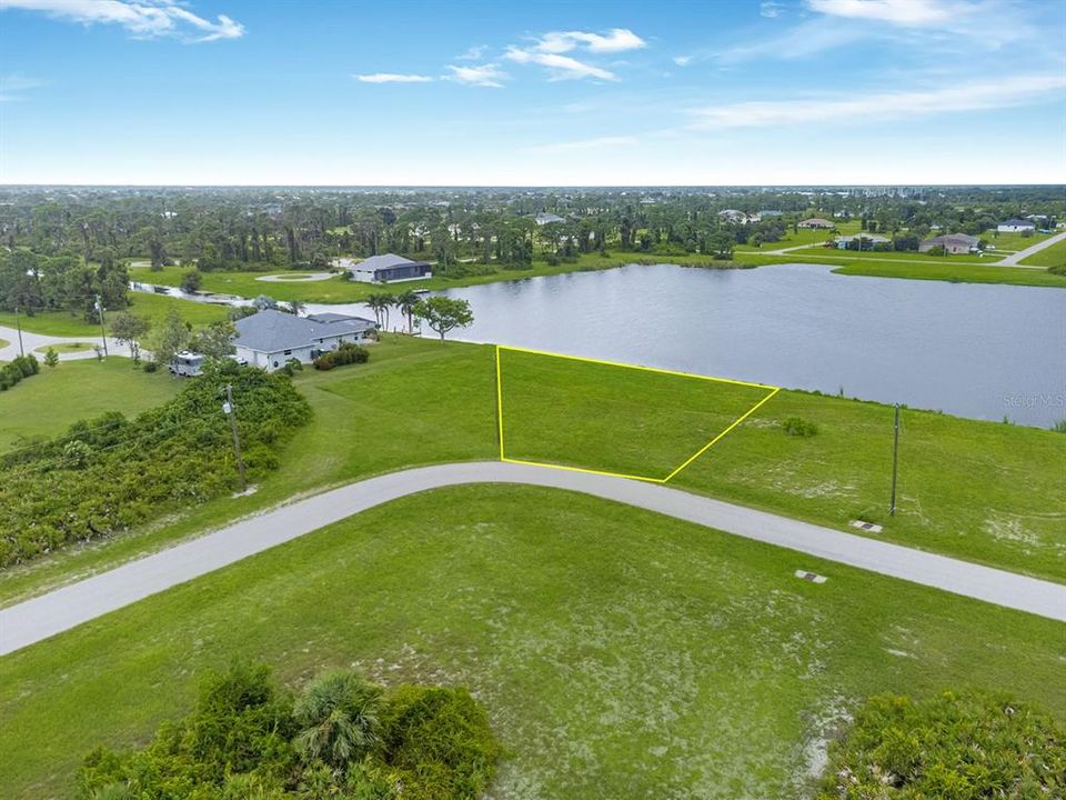 For Sale: $49,900 (0.28 acres)