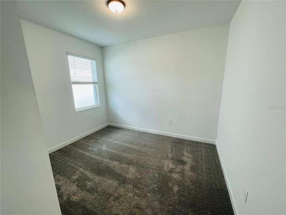 出租: $3,249 (4 贝兹, 3 浴室, 2911 平方英尺)