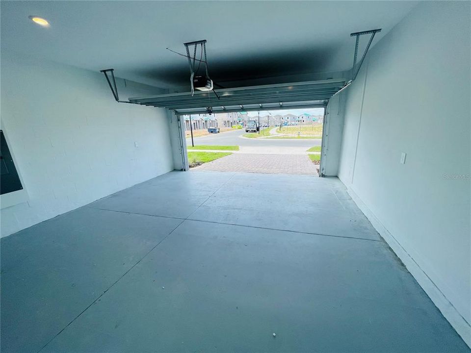 出租: $3,249 (4 贝兹, 3 浴室, 2911 平方英尺)