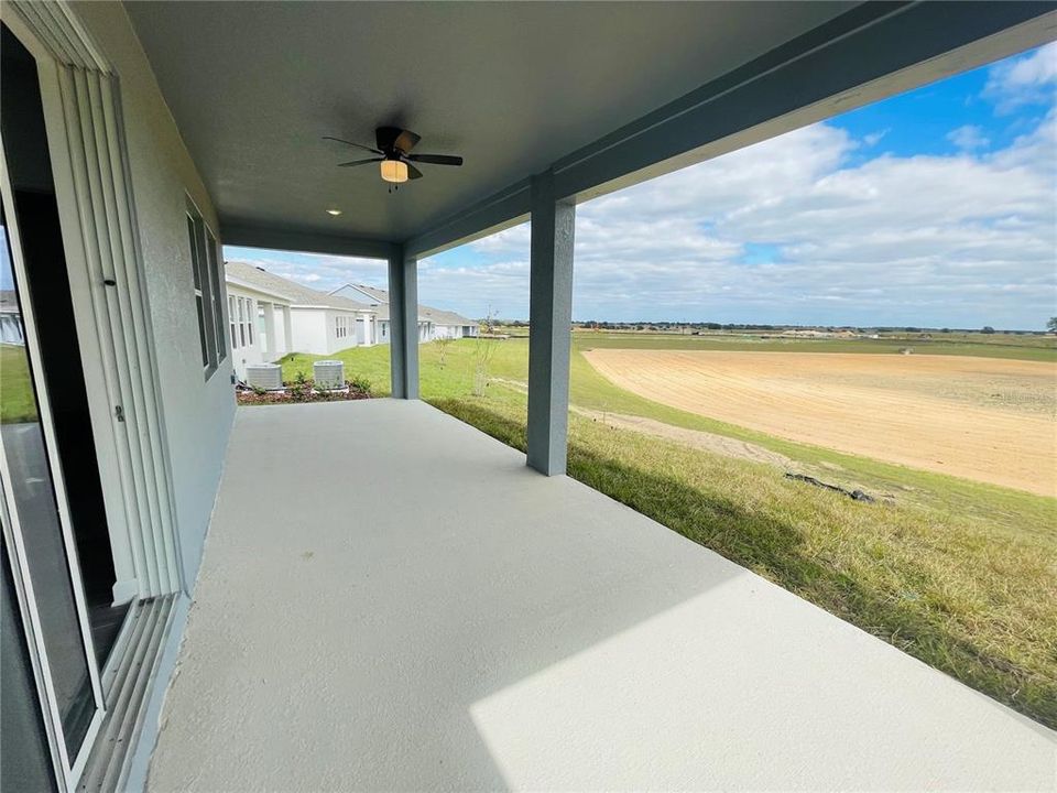 出租: $3,249 (4 贝兹, 3 浴室, 2911 平方英尺)