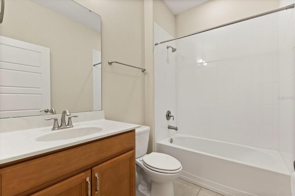 出租: $2,600 (3 贝兹, 3 浴室, 2191 平方英尺)