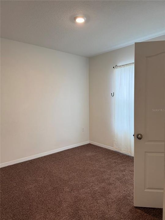 For Rent: $2,300 (4 beds, 2 baths, 1846 Square Feet)