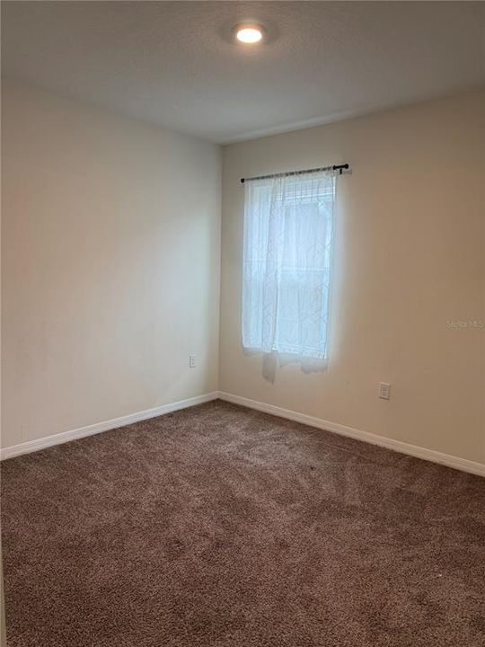 For Rent: $2,300 (4 beds, 2 baths, 1846 Square Feet)