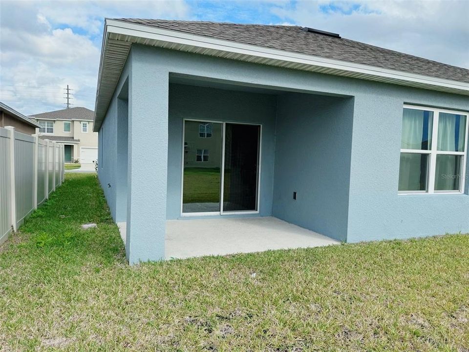 For Rent: $2,300 (4 beds, 2 baths, 1846 Square Feet)