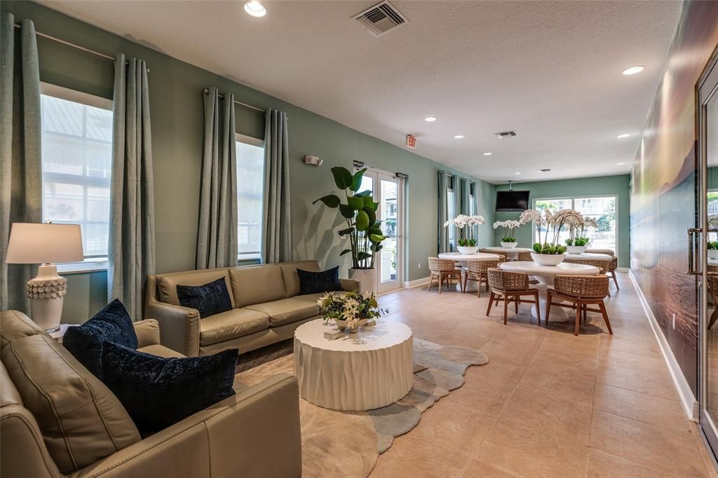 For Sale: $1,450,000 (3 beds, 2 baths, 3124 Square Feet)