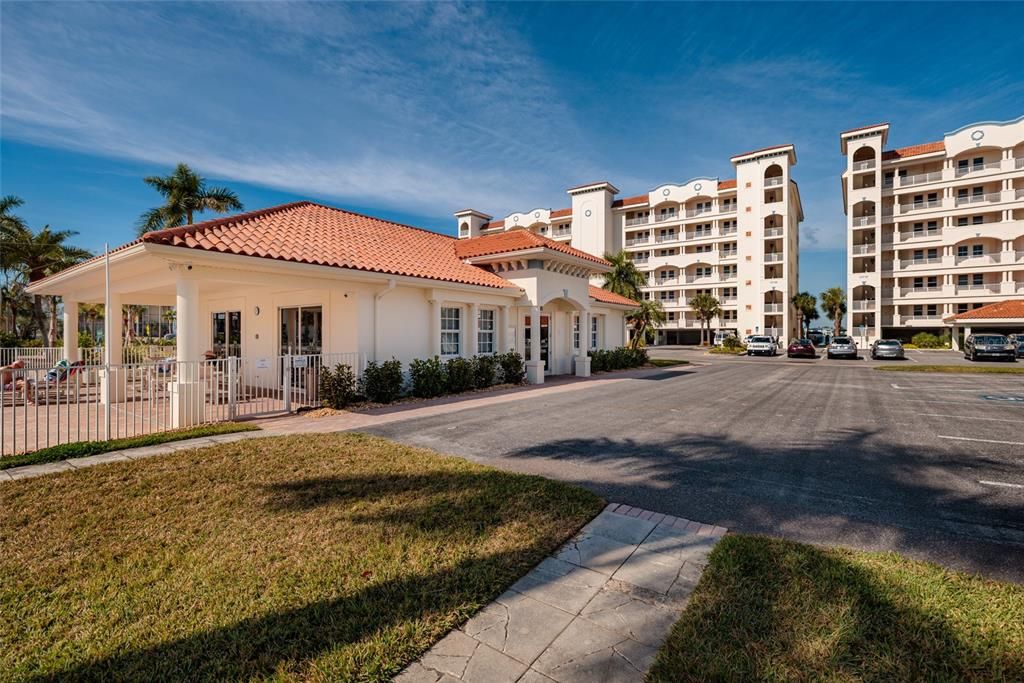 For Sale: $1,450,000 (3 beds, 2 baths, 3124 Square Feet)