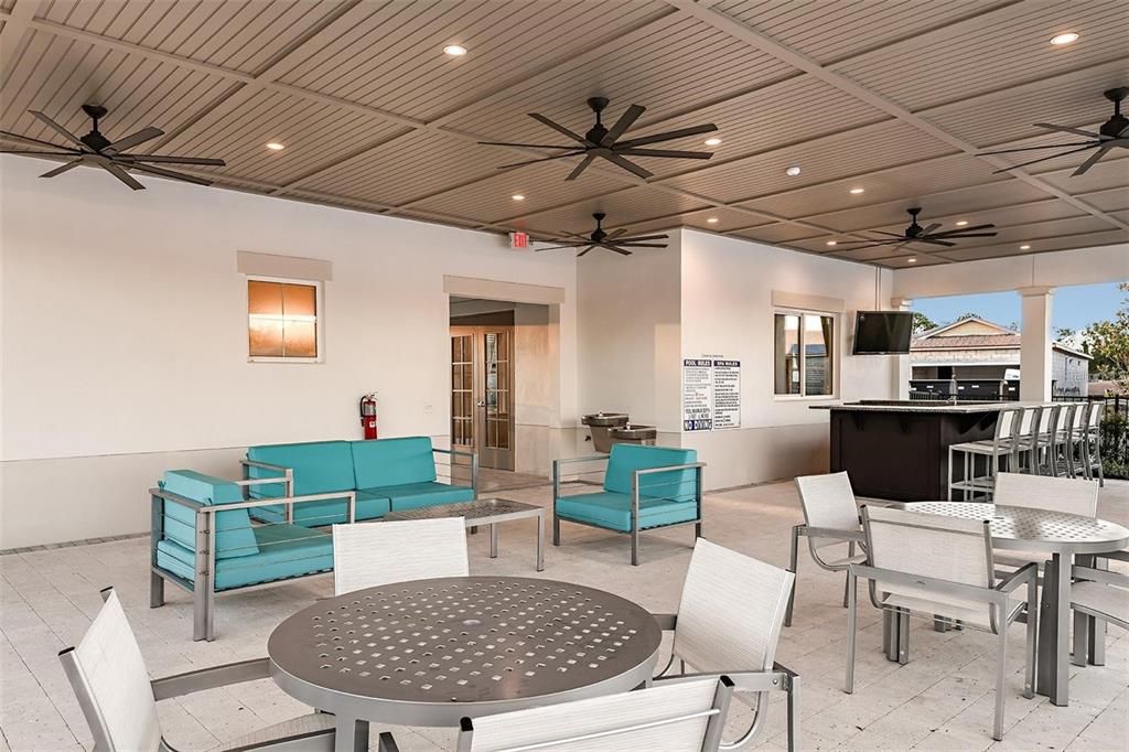 For Sale: $465,000 (3 beds, 2 baths, 1787 Square Feet)