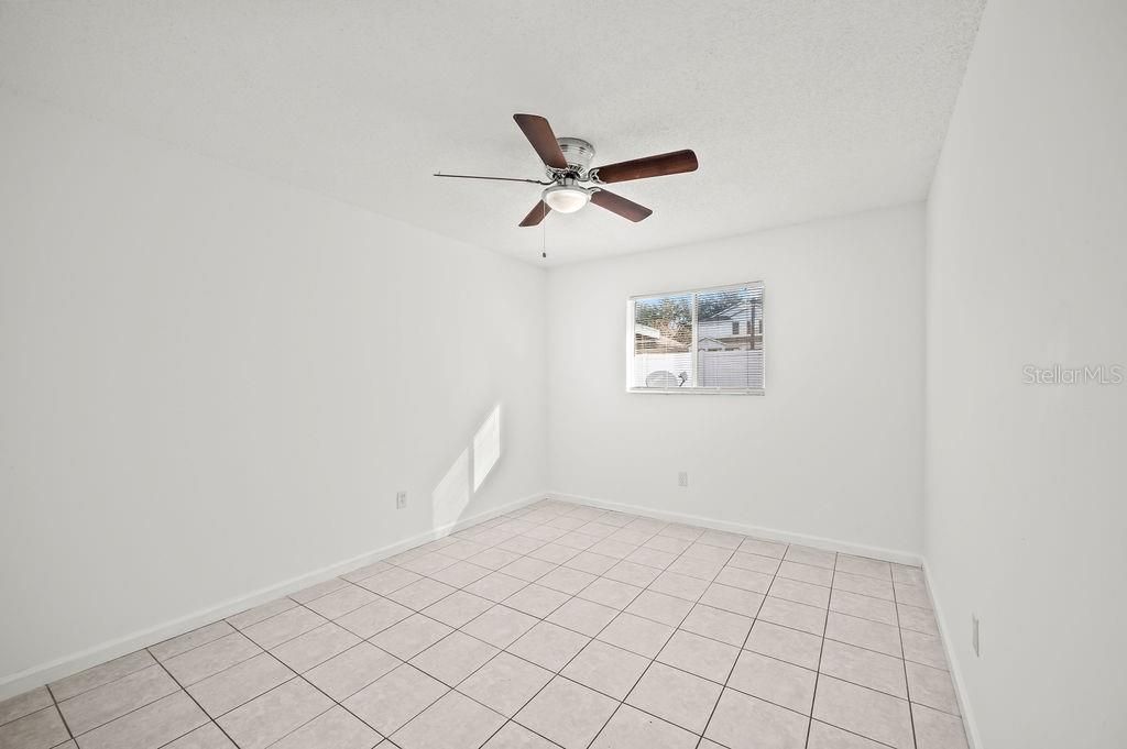 En Venta: $140,000 (3 camas, 2 baños, 1140 Pies cuadrados)