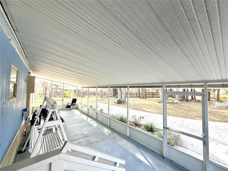 For Sale: $268,500 (3 beds, 3 baths, 1728 Square Feet)