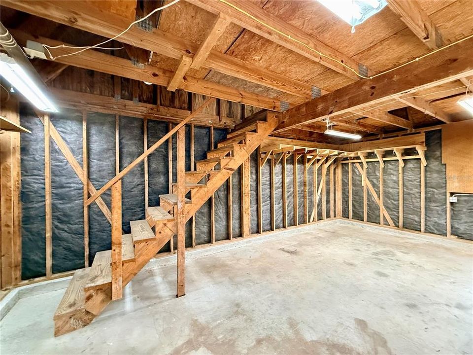 For Sale: $268,500 (3 beds, 3 baths, 1728 Square Feet)