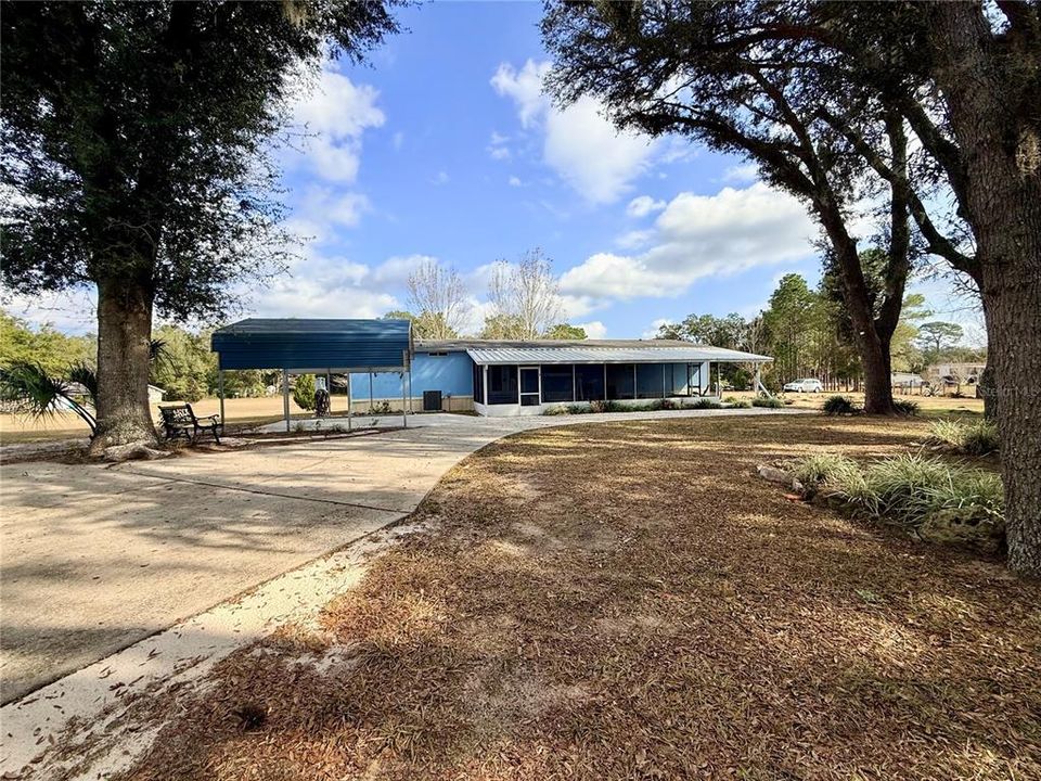 For Sale: $268,500 (3 beds, 3 baths, 1728 Square Feet)