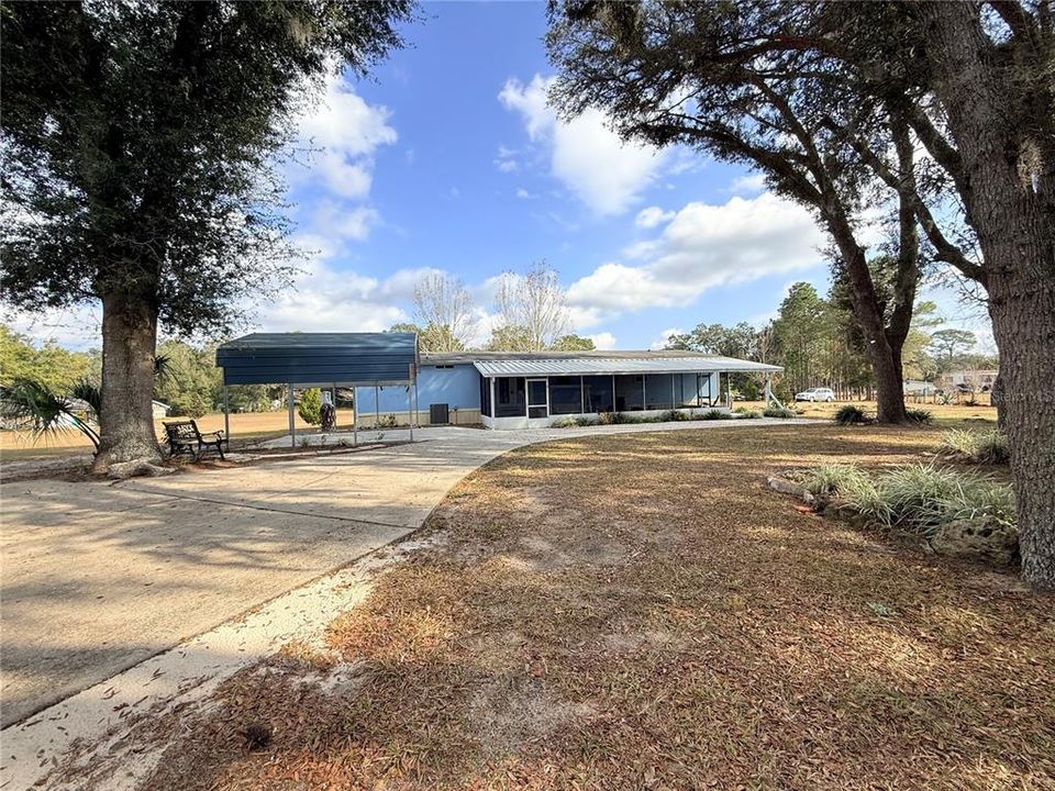 For Sale: $268,500 (3 beds, 3 baths, 1728 Square Feet)